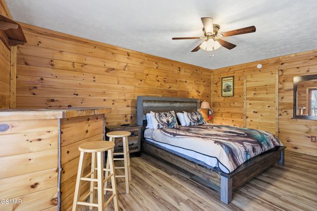 2114 Rabbit Point Way, Sevierville, TN 37876