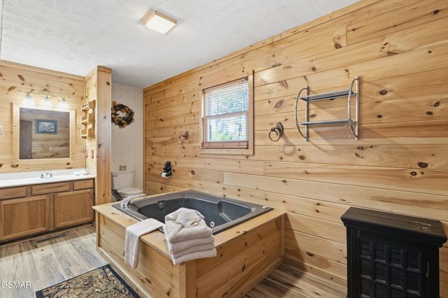 2114 Rabbit Point Way, Sevierville, TN 37876