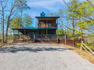 2114 Rabbit Point Way, Sevierville, TN 37876