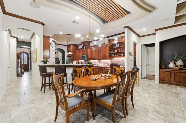 19623 Fairway Island Drive, Humble, TX 77346