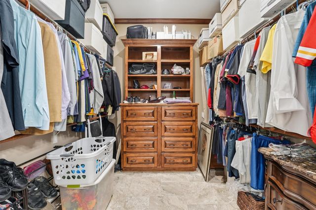 19623 Fairway Island Drive, Humble, TX 77346