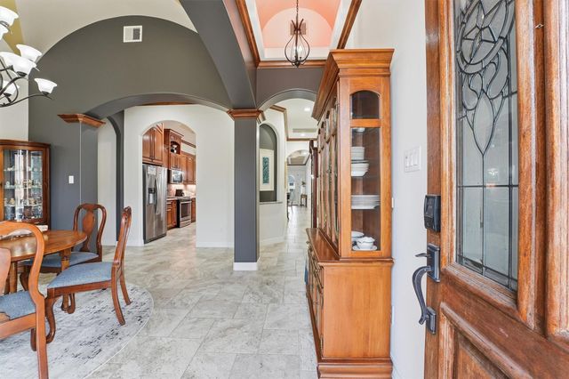 19623 Fairway Island Drive, Humble, TX 77346