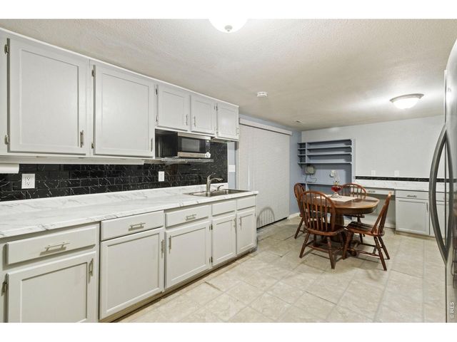 706 Filbert Dr, Loveland, CO 80538