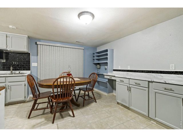 706 Filbert Dr, Loveland, CO 80538