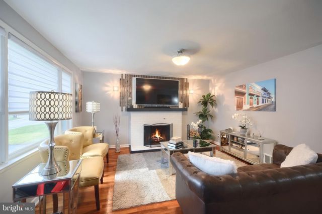 930 EDGAR ST, York, PA 17403