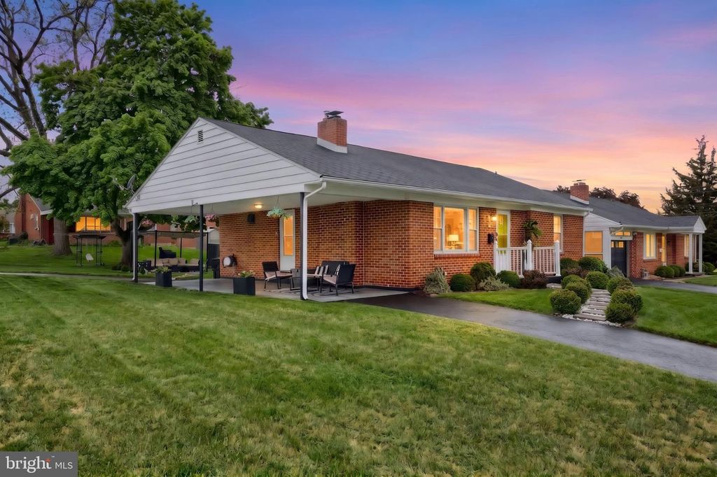 930 EDGAR ST, York, PA 17403