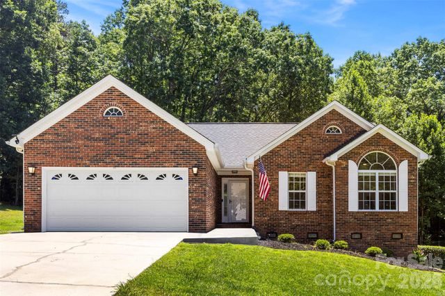 170 Ruthaven Drive, Bessemer City, NC 28016
