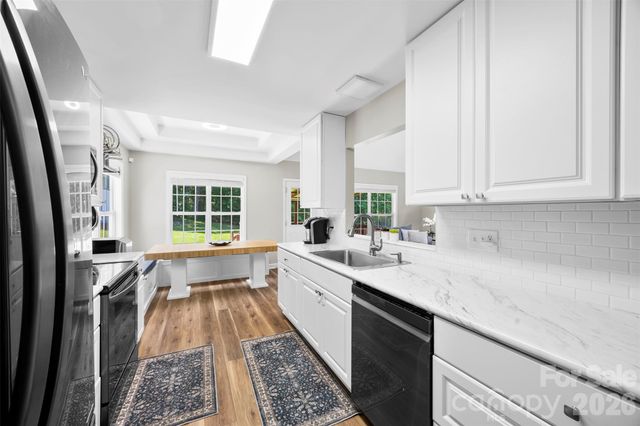 170 Ruthaven Drive, Bessemer City, NC 28016
