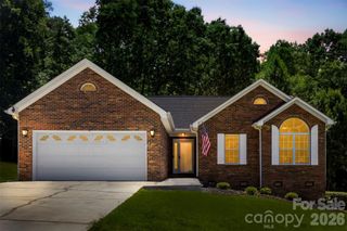 170 Ruthaven Drive, Bessemer City, NC 28016