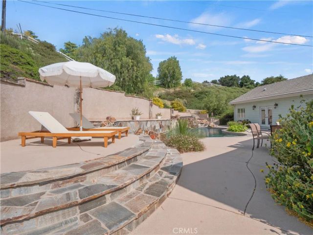 15341 Iron Canyon, Canyon Country, CA 91387