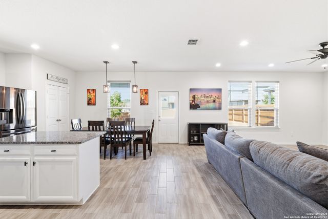 7707 pecos ridge, Boerne, TX 78015