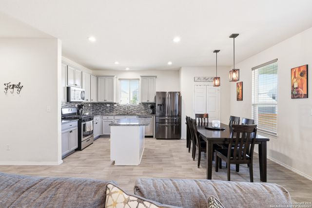 7707 pecos ridge, Boerne, TX 78015