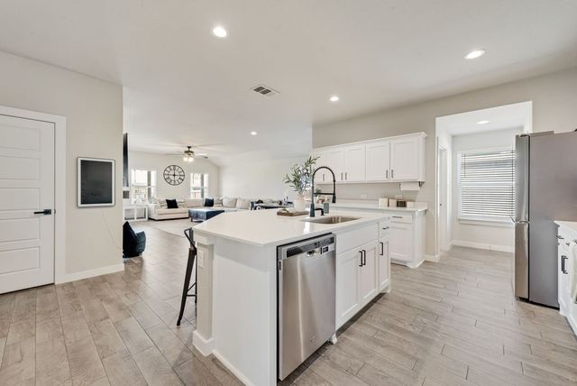 1513 Hulen Park Trail, Alvarado, TX 76009