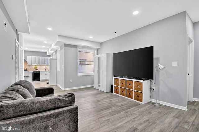 4120 14TH ST NW #33, Washington, DC 20011