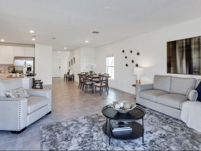 11412 RADIANT SHORE LOOP, San Antonio, FL 33576