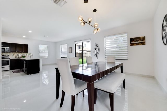 11711 SW 254th St, Homestead, FL 33032