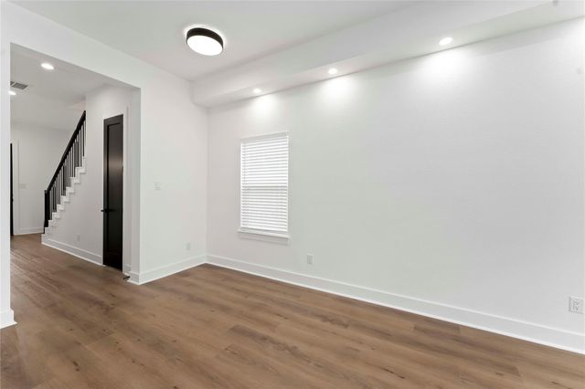 8501 Safeguard Street B, Houston, TX 77051