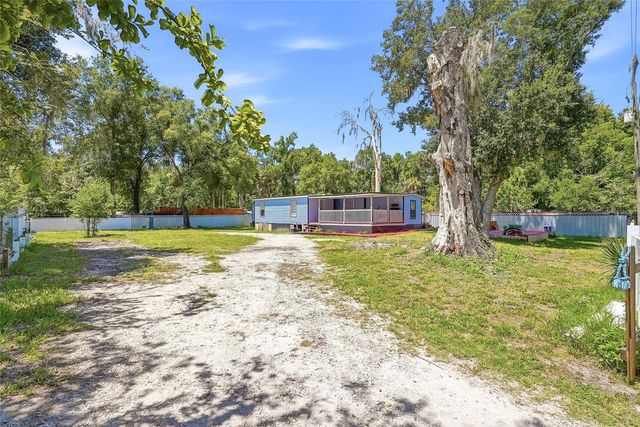 911 MARJORIE AVENUE, Brandon, FL 33511