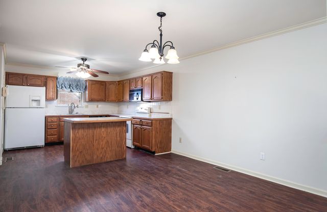 1136 Shagbark Lane, Lexington, KY 40515