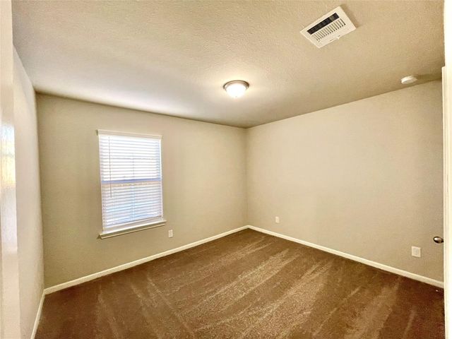934 Golden Willow Lane, Conroe, TX 77304