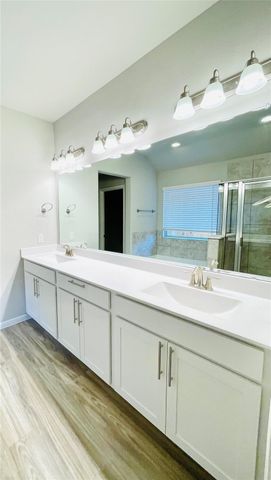 934 Golden Willow Lane, Conroe, TX 77304