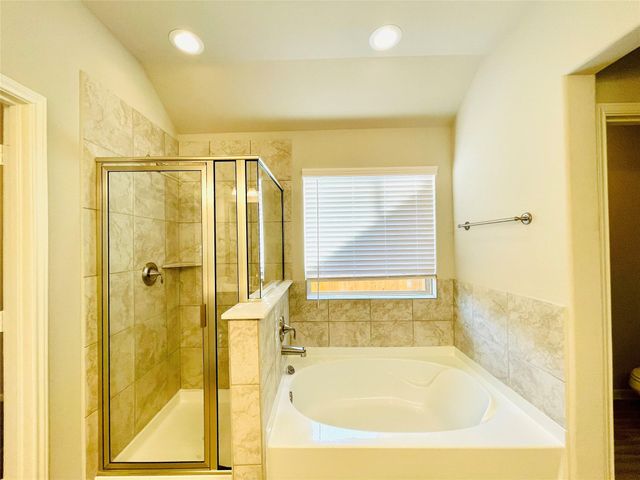 934 Golden Willow Lane, Conroe, TX 77304