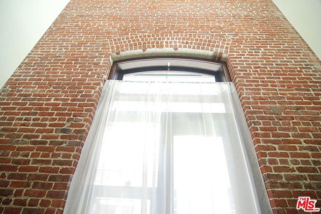 940 E 2nd Street 20, Los Angeles, CA 90012