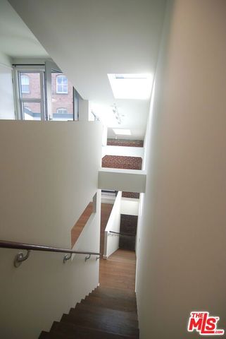 940 E 2nd Street 20, Los Angeles, CA 90012