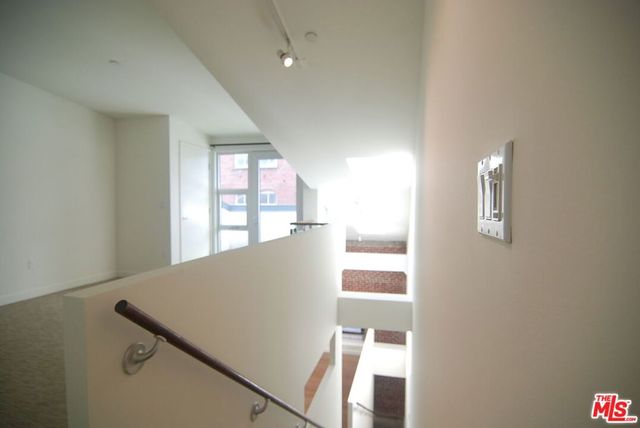 940 E 2nd Street 20, Los Angeles, CA 90012