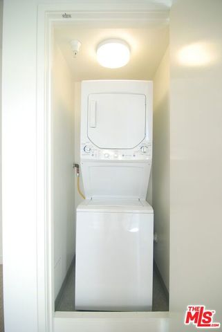 940 E 2nd Street 20, Los Angeles, CA 90012