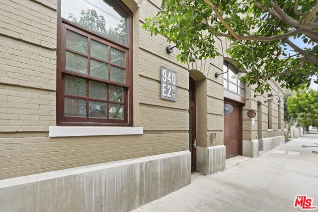 940 E 2nd Street 20, Los Angeles, CA 90012