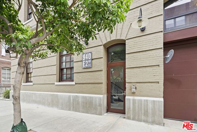 940 E 2nd Street 20, Los Angeles, CA 90012