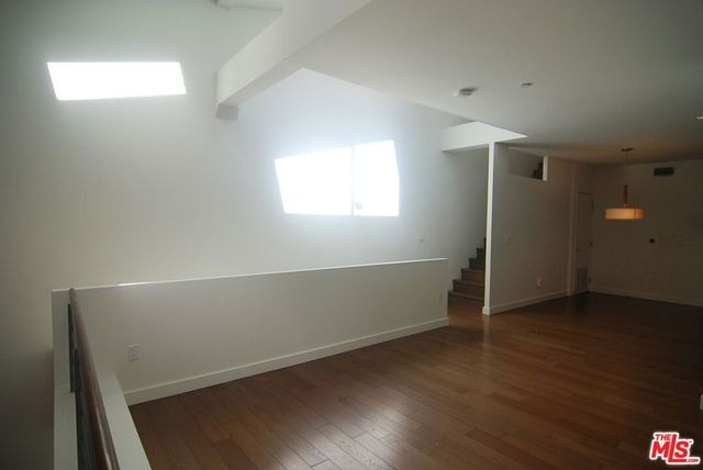 940 E 2nd Street 20, Los Angeles, CA 90012