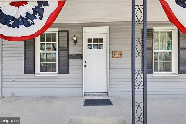115 S MAIN ST, Manheim, PA 17545