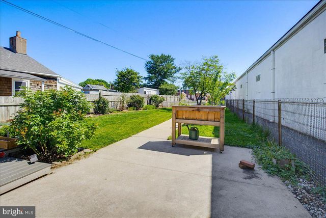 115 S MAIN ST, Manheim, PA 17545