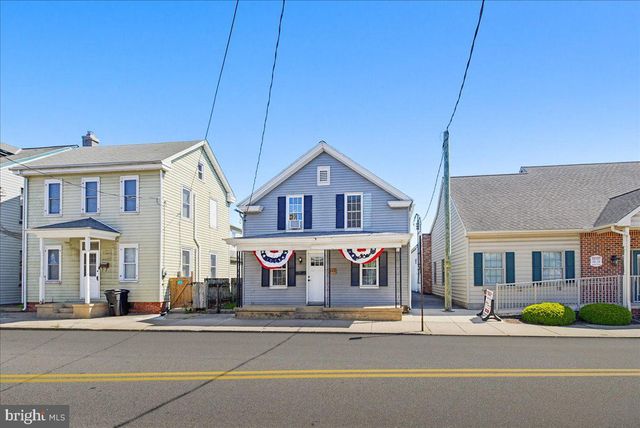 115 S MAIN ST, Manheim, PA 17545