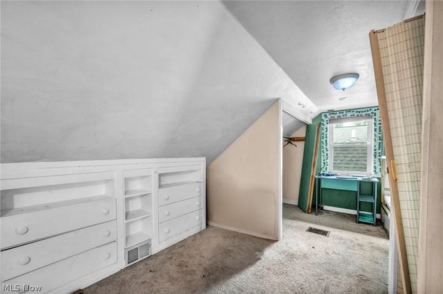 111 Forest Hill Drive, Avon Lake, OH 44012