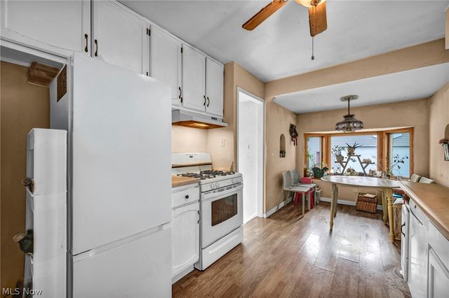 111 Forest Hill Drive, Avon Lake, OH 44012
