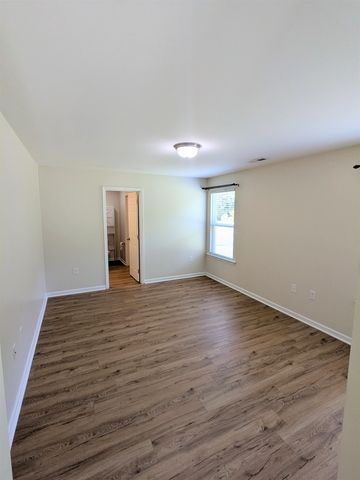 1328 Valor Rd., Conway, SC 29527