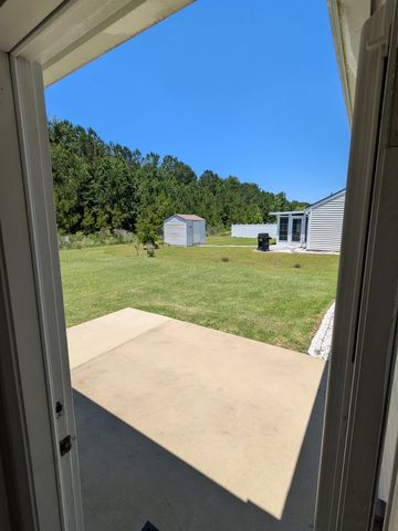 1328 Valor Rd., Conway, SC 29527