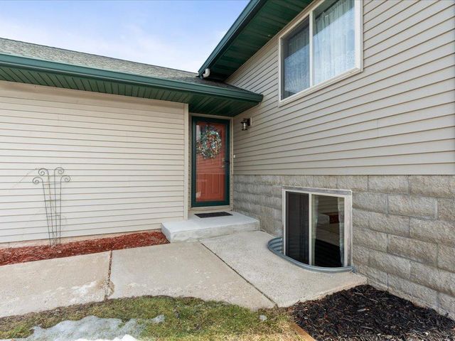 9057 3rd Avenue, Breezy Point, MN 56472