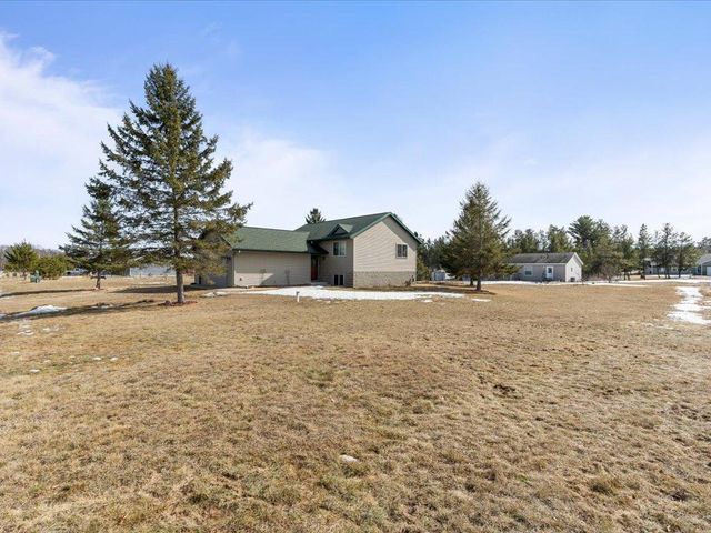 9057 3rd Avenue, Breezy Point, MN 56472