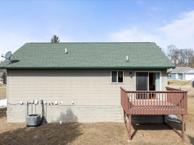 9057 3rd Avenue, Breezy Point, MN 56472
