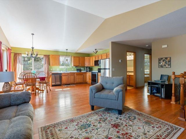 9057 3rd Avenue, Breezy Point, MN 56472