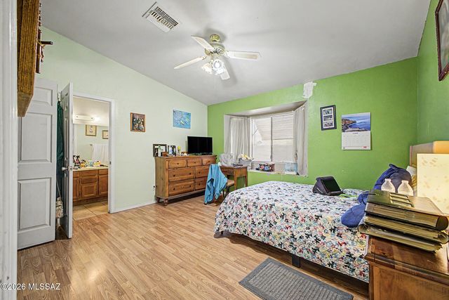 1951 W Cabernet Drive, Tucson, AZ 85746