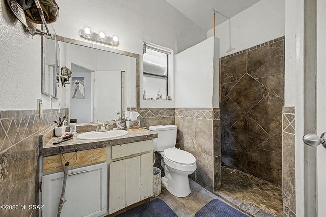 1951 W Cabernet Drive, Tucson, AZ 85746