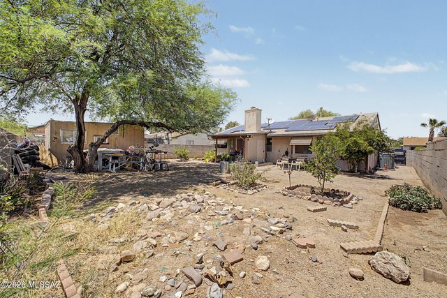 1951 W Cabernet Drive, Tucson, AZ 85746