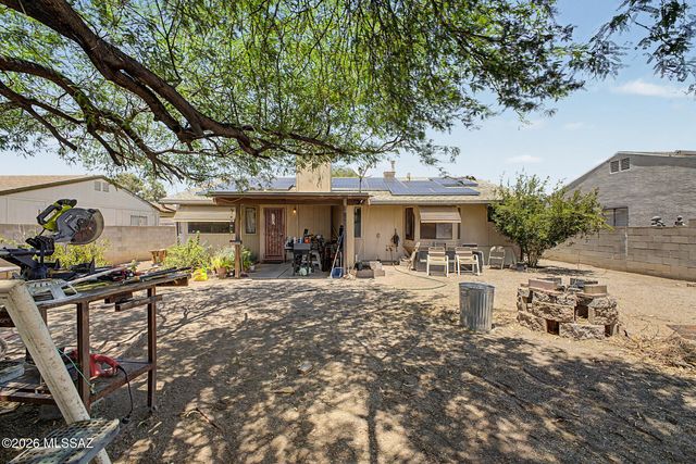 1951 W Cabernet Drive, Tucson, AZ 85746