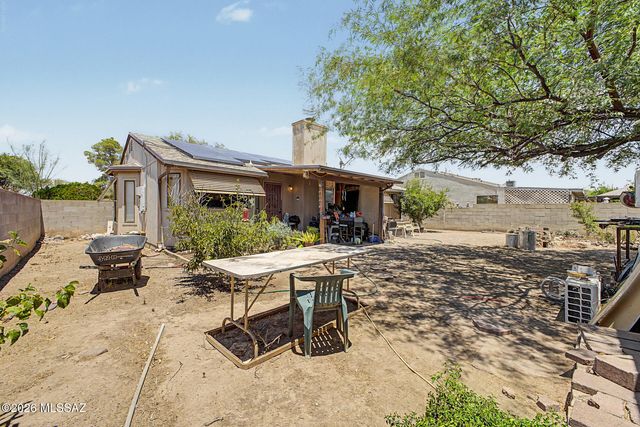 1951 W Cabernet Drive, Tucson, AZ 85746