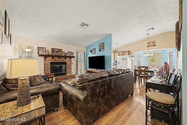 1951 W Cabernet Drive, Tucson, AZ 85746